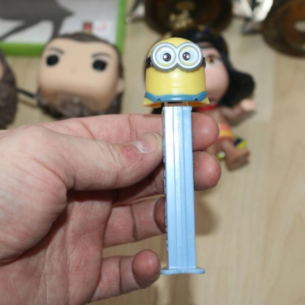 Pez Dispenser Disney Pixar Minions Despicable Me Dave